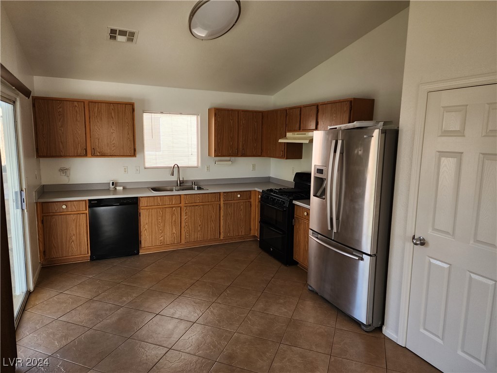 5909 Mount Auburn Street Property Photo 15