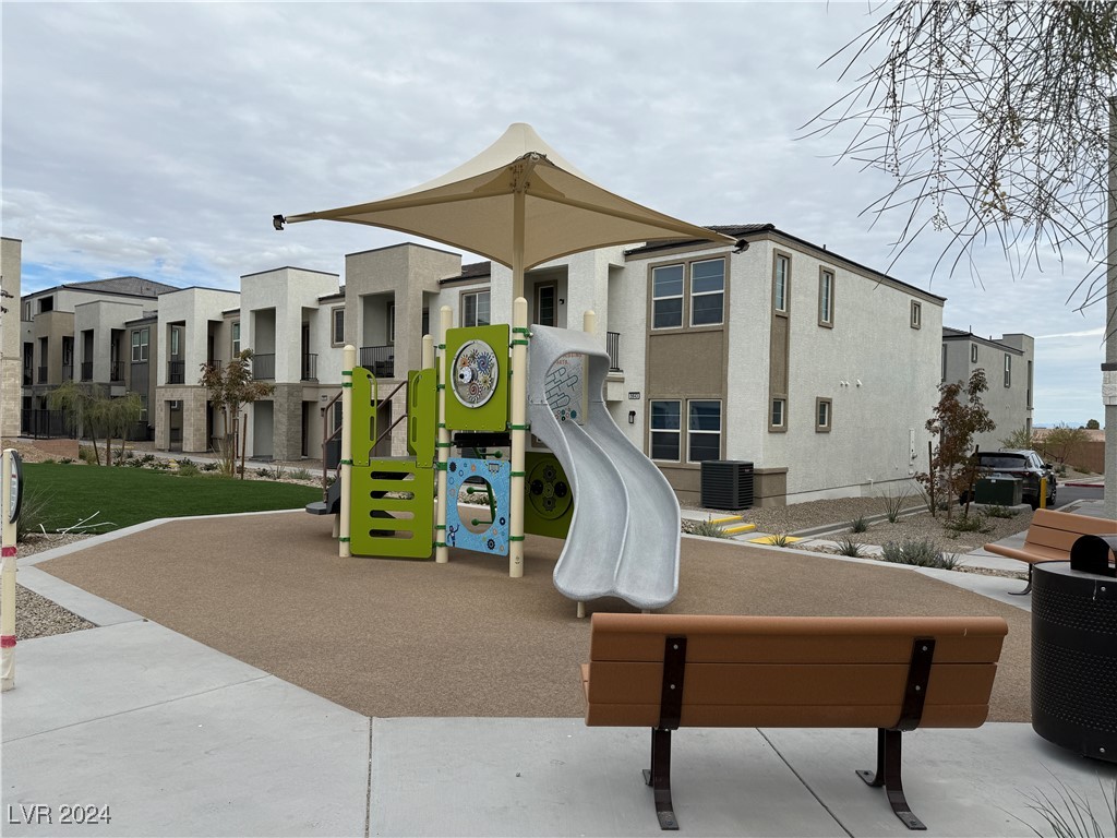 5613 Spellbinding Street Property Photo 6