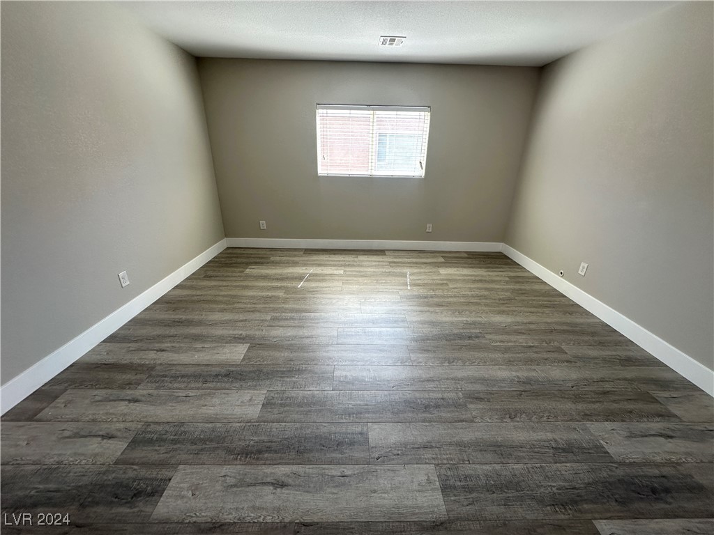 9171 Sheffield Garden Avenue Property Photo 12