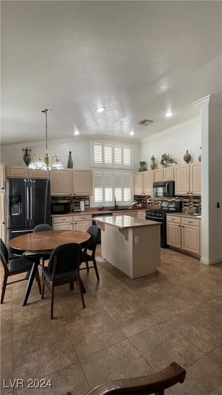 7465 Desert Flame Court Property Photo 8