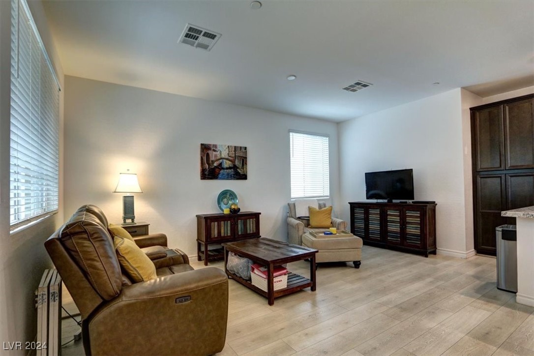 20 Barbara Lane 20 Property Photo 12