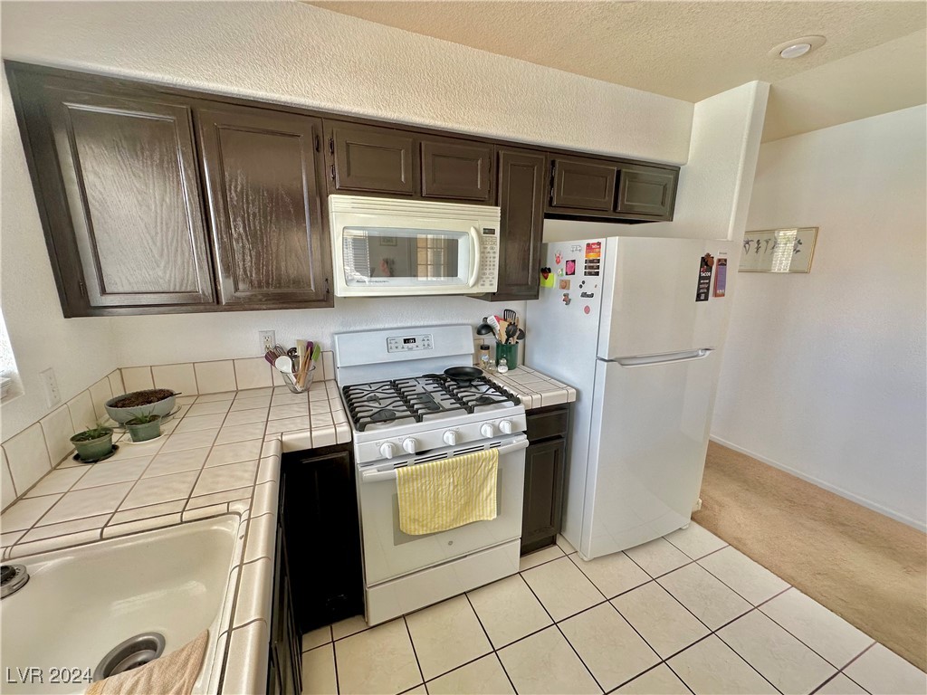 2153 Camel Mesa Drive Property Photo 8