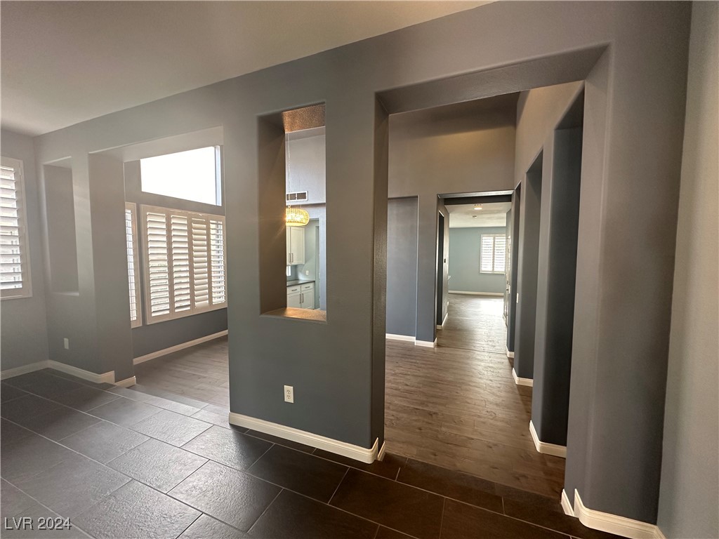 10255 Early Morning Avenue Property Photo 9
