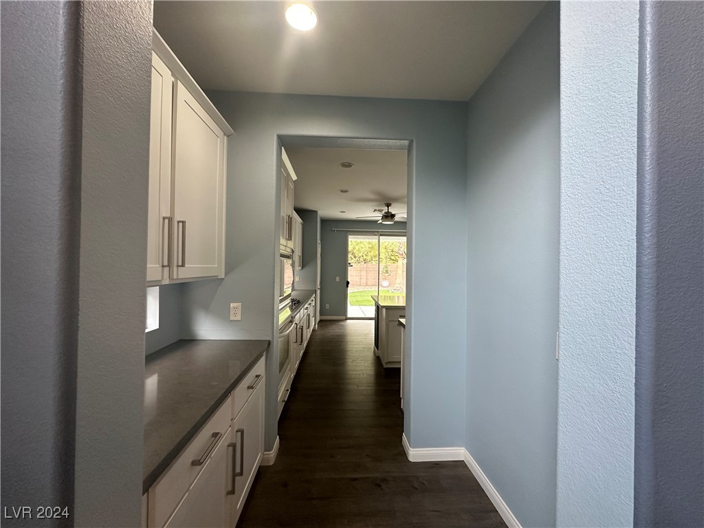 10255 Early Morning Avenue Property Photo 12