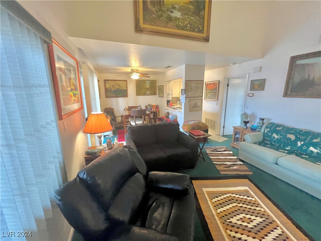 1916 Las Palmas Lane 214 Property Photo 5