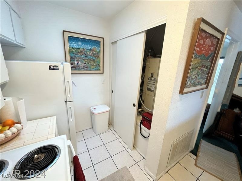 1916 Las Palmas Lane 214 Property Photo 18