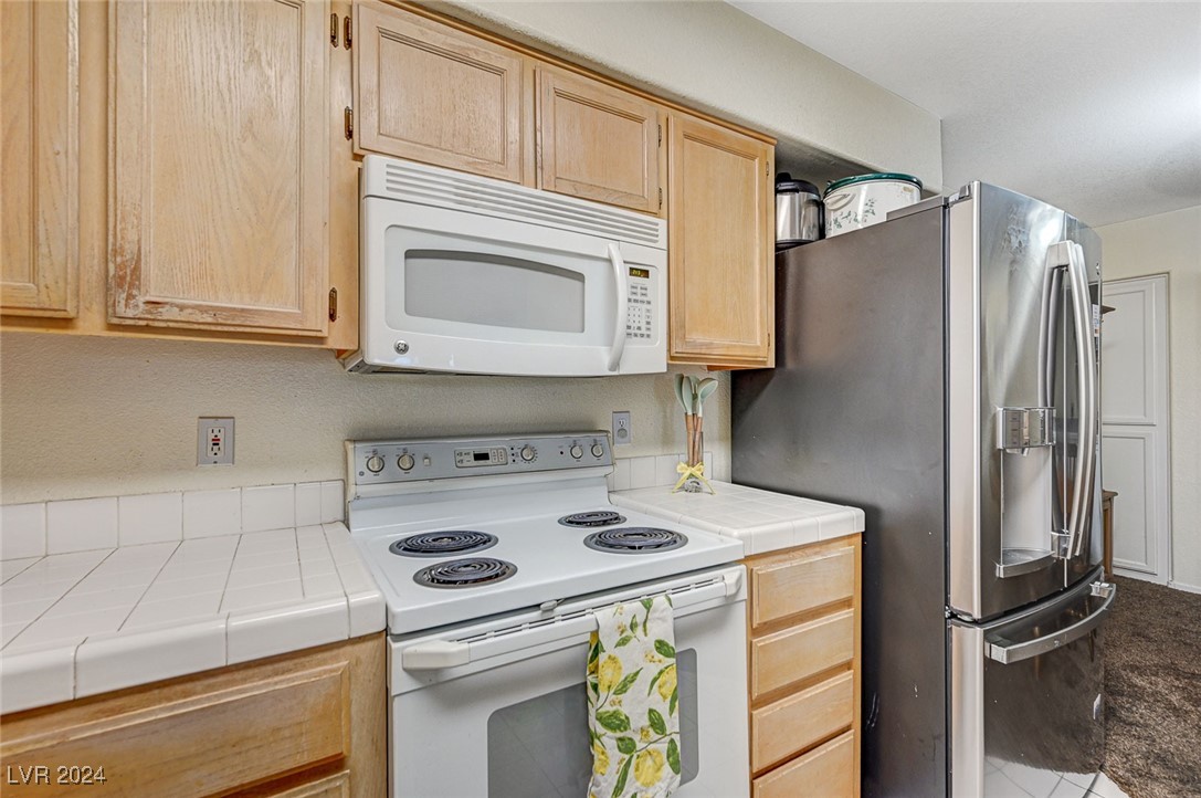 2725 South Nellis Boulevard 2022 Property Photo 10