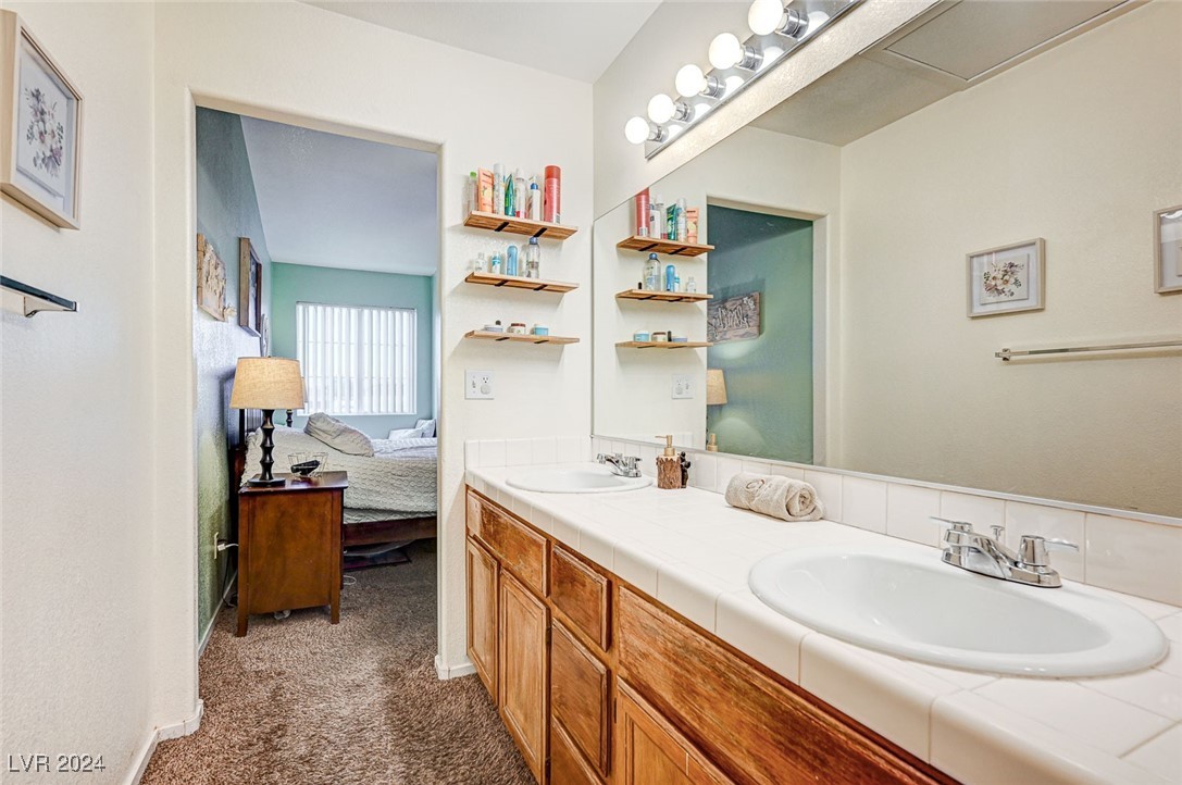 2725 South Nellis Boulevard 2022 Property Photo 15