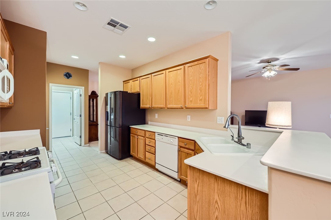 7804 Island Rail Drive Property Photo 16