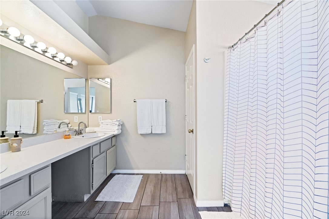 8213 Grassy Point Circle Property Photo 25