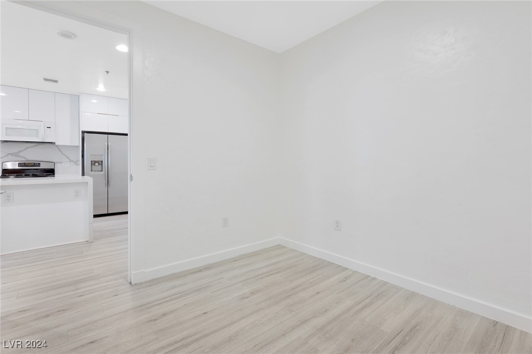 4575 Dean Martin Drive 2211 Property Photo 15