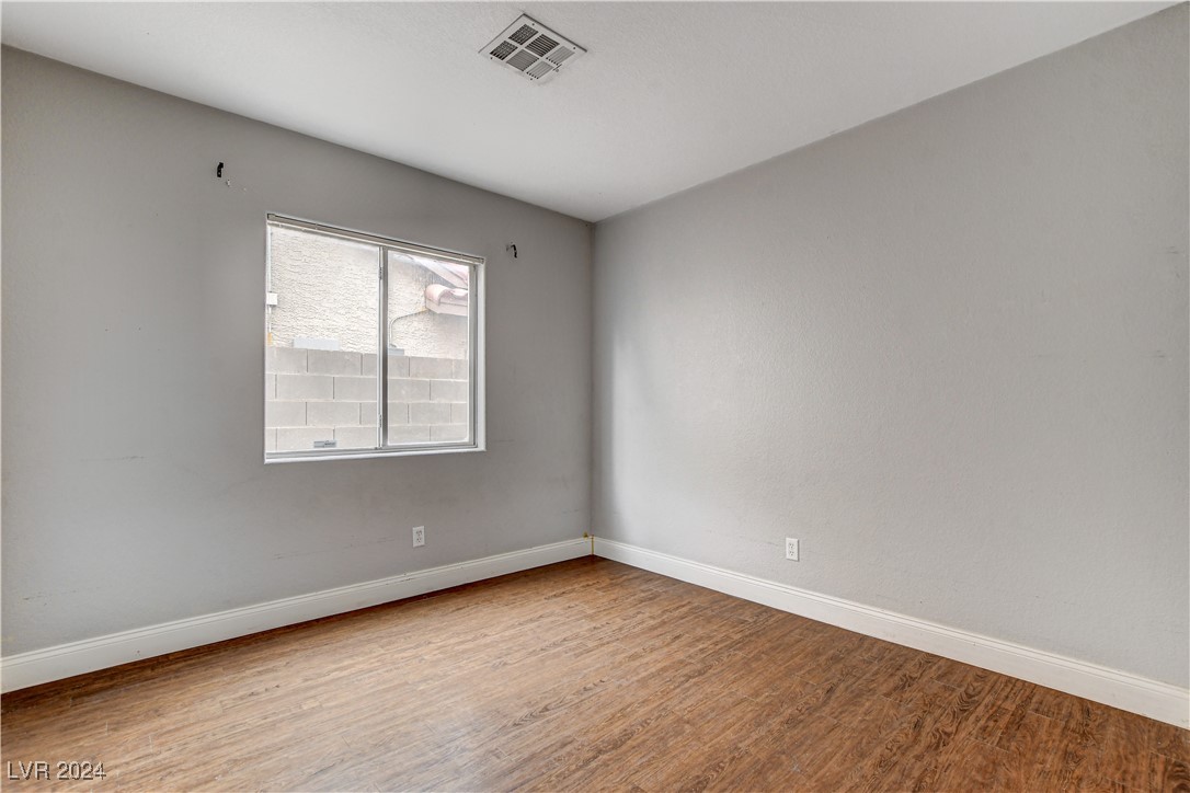 5217 Yellow Dawn Court Property Photo 23