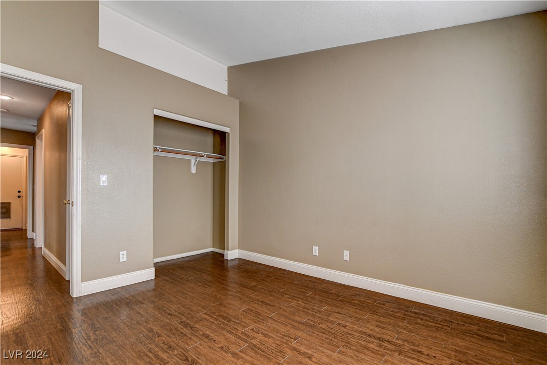 5217 Yellow Dawn Court Property Photo 27