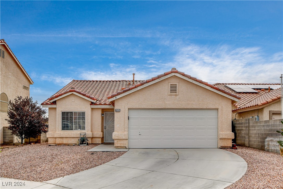 5217 Yellow Dawn Court Property Photo 32