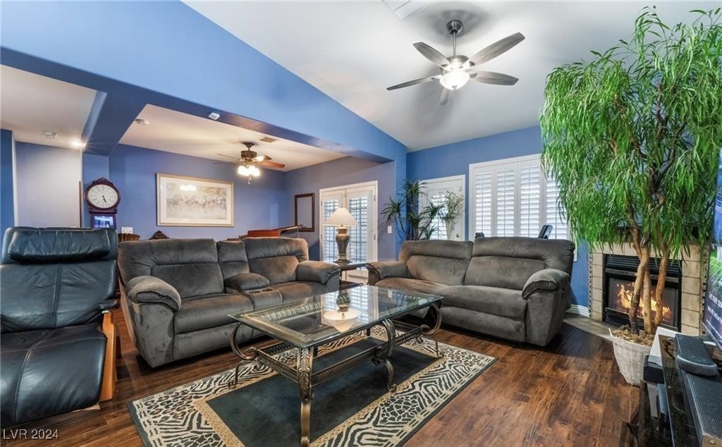 2253 Van Gogh Drive Property Photo 18
