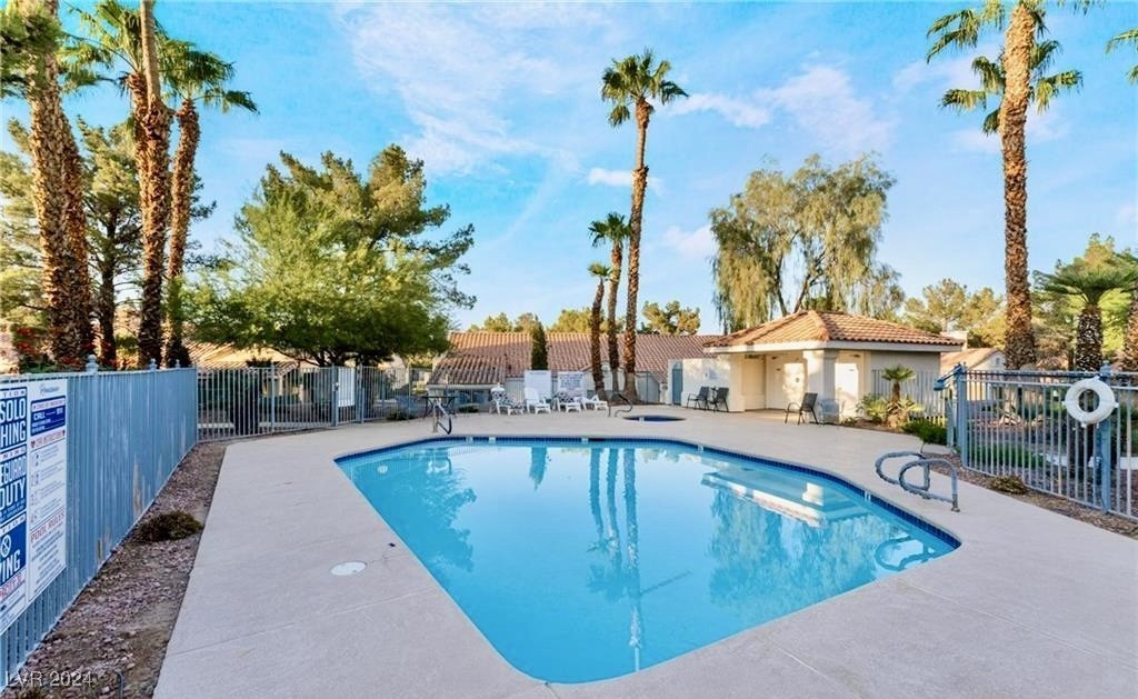 2253 Van Gogh Drive Property Photo 19