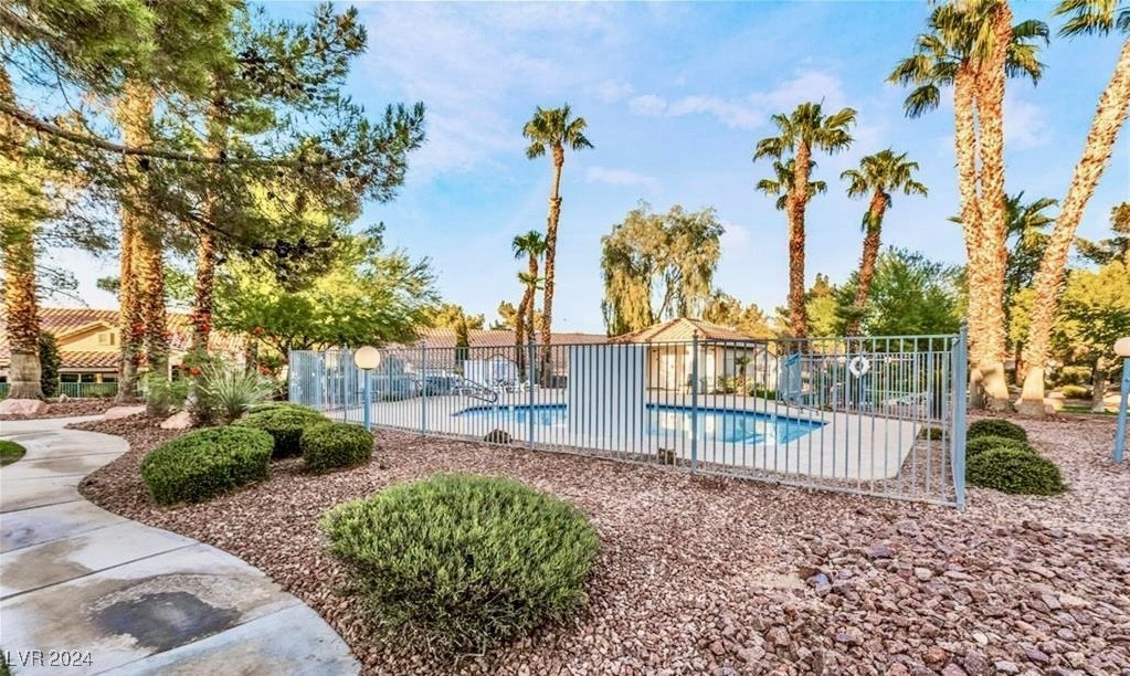2253 Van Gogh Drive Property Photo 20