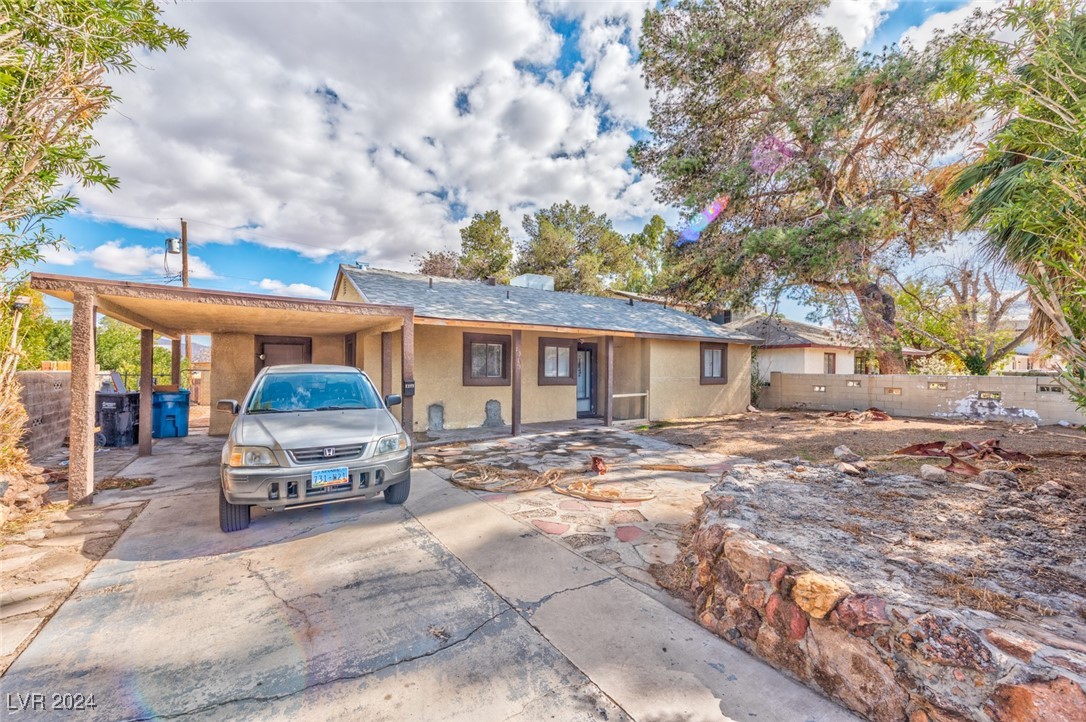 1313 Pauline Way Property Photo 1