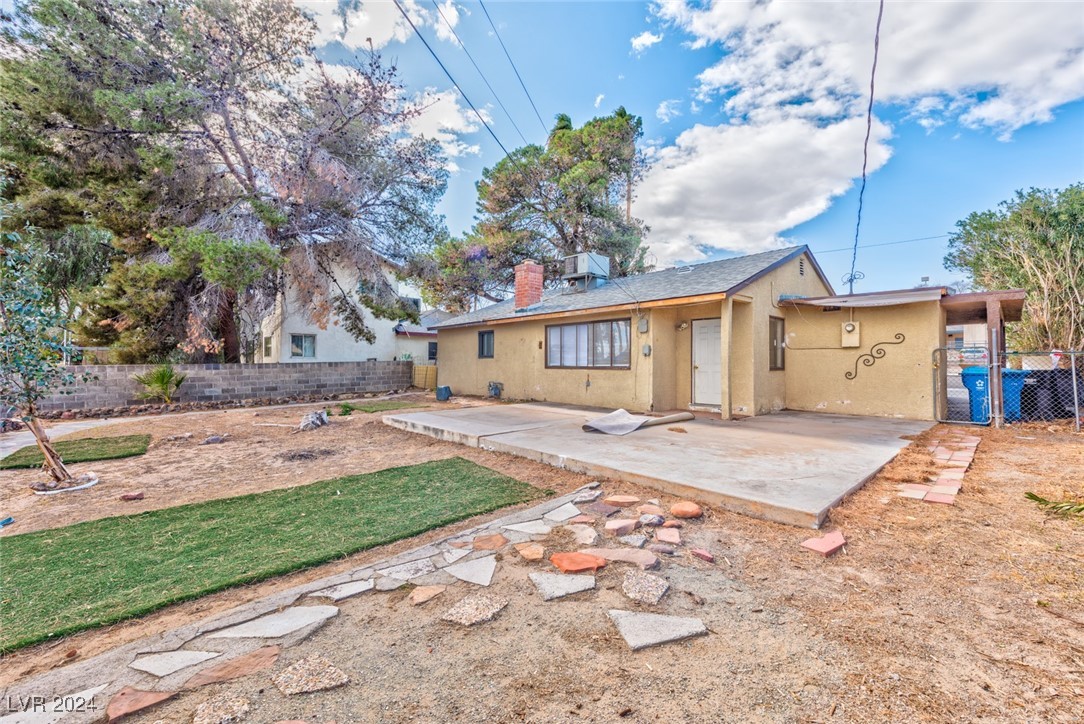 1313 Pauline Way Property Photo 14
