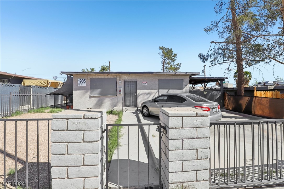 1905 Stewart Avenue Property Photo 1