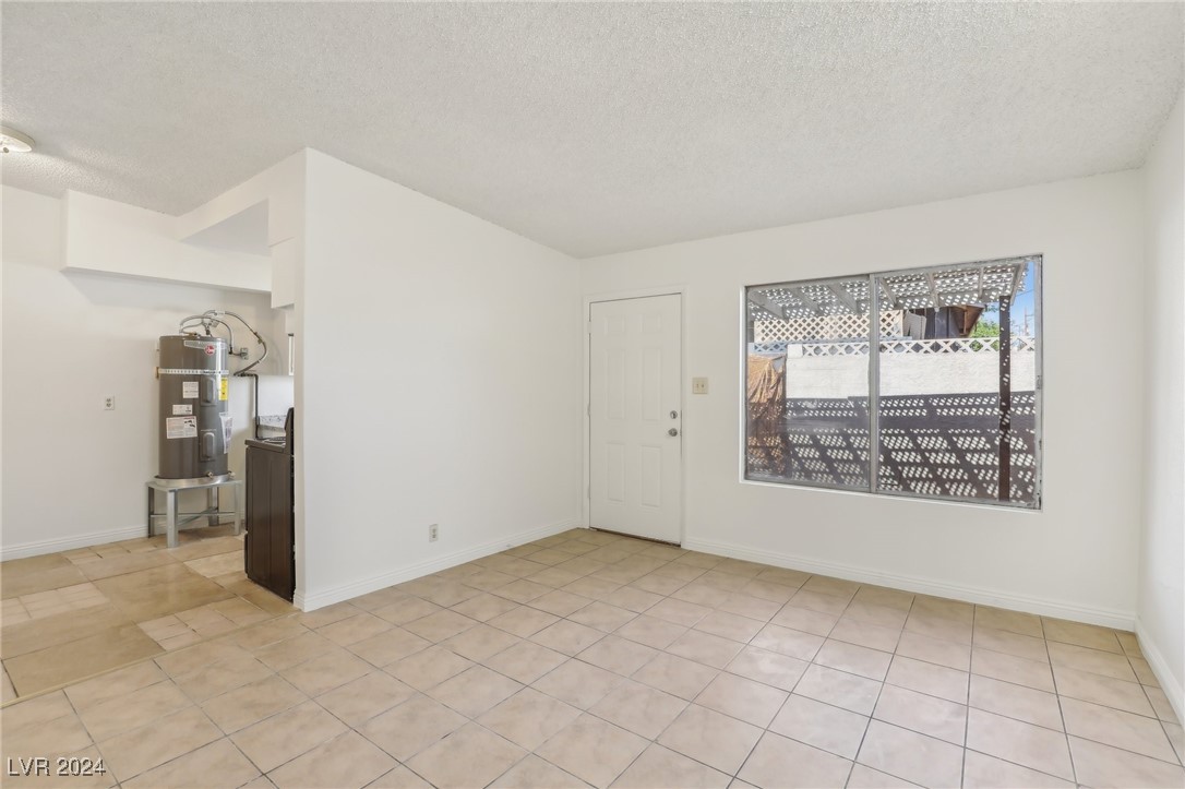 1905 Stewart Avenue Property Photo 9