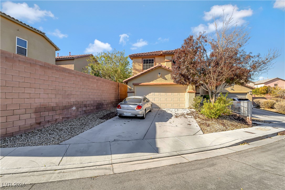 11755 Garland Grove Lane Property Photo 4