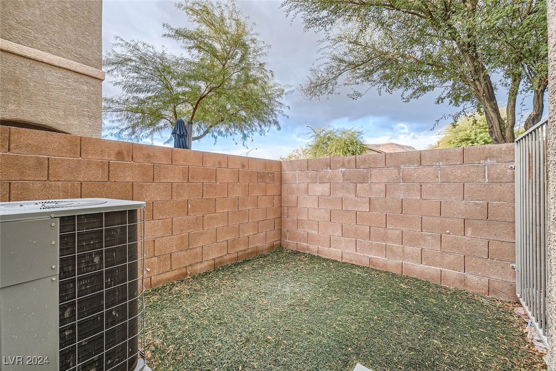 9790 Overlook Ridge Avenue Property Photo 53