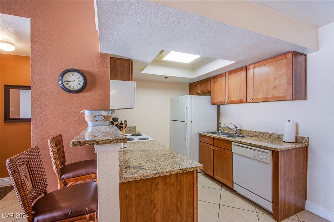 4200 South Valley View Boulevard 3030 Property Photo 4