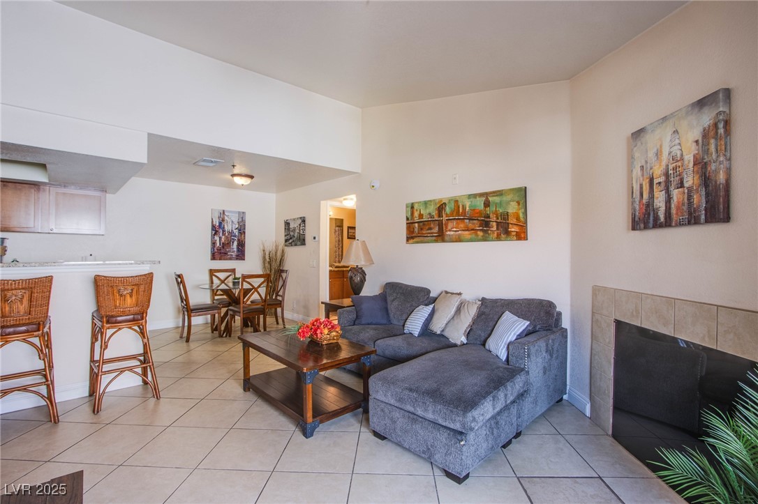 4200 South Valley View Boulevard 3030 Property Photo 7