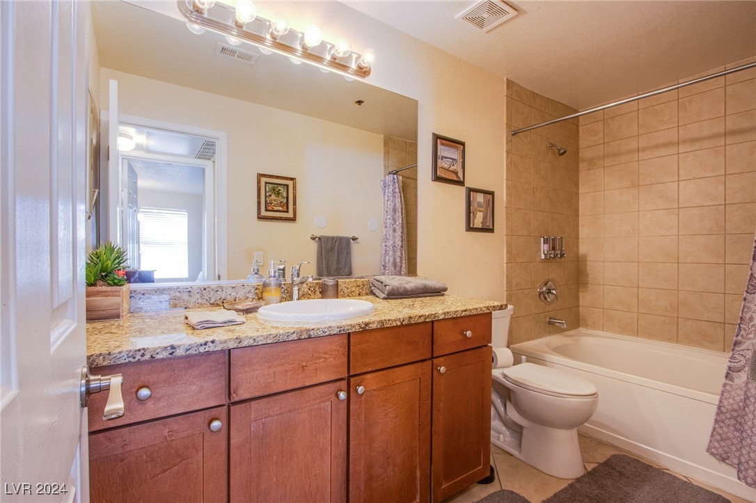 4200 South Valley View Boulevard 3030 Property Photo 11