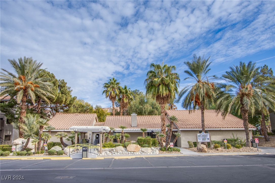 4200 South Valley View Boulevard 3030 Property Photo 17