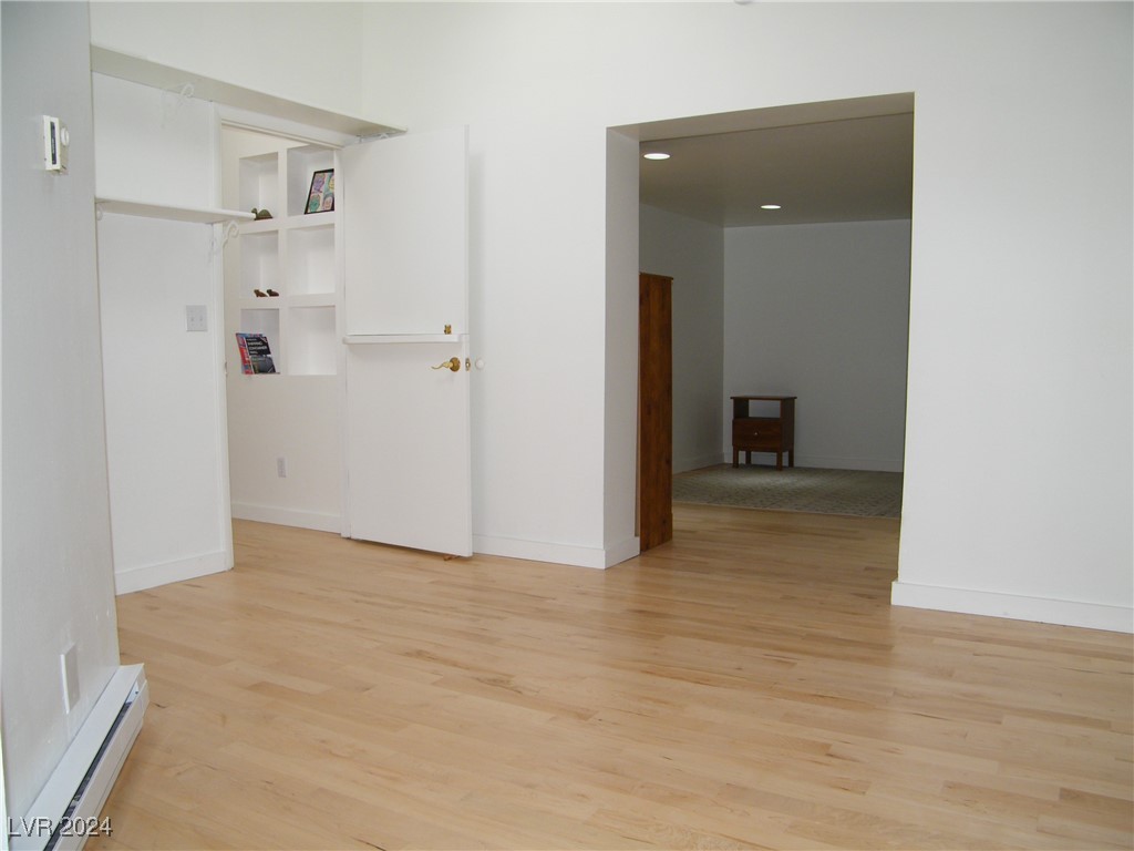 661 Ogden Avenue Property Photo 12