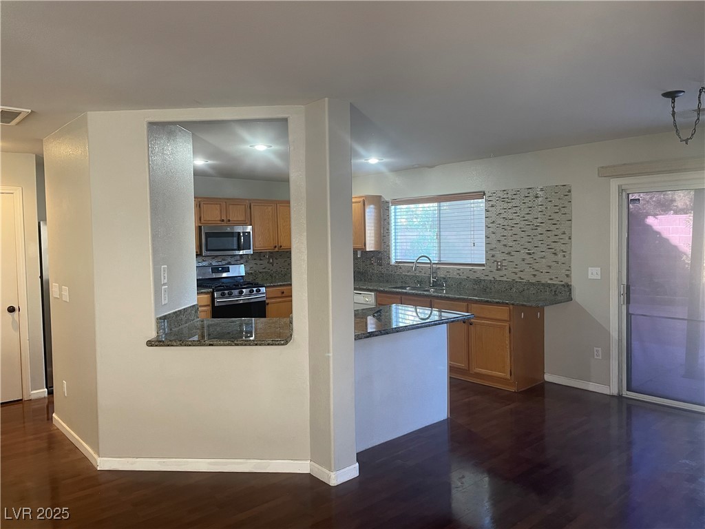 11177 Deluna Street Property Photo 6