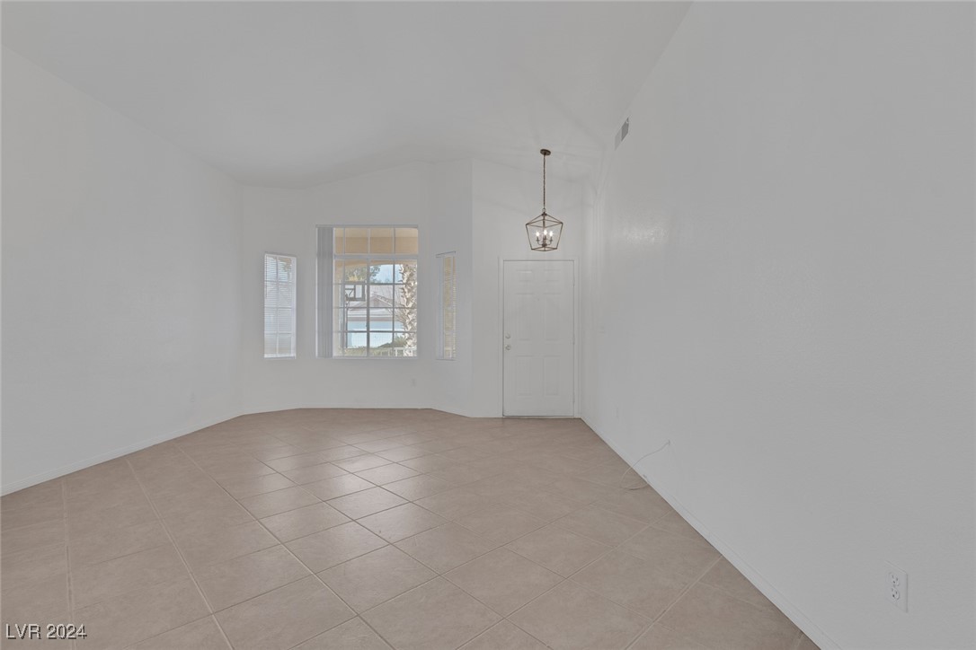 9586 Collinsleap Court Property Photo 7