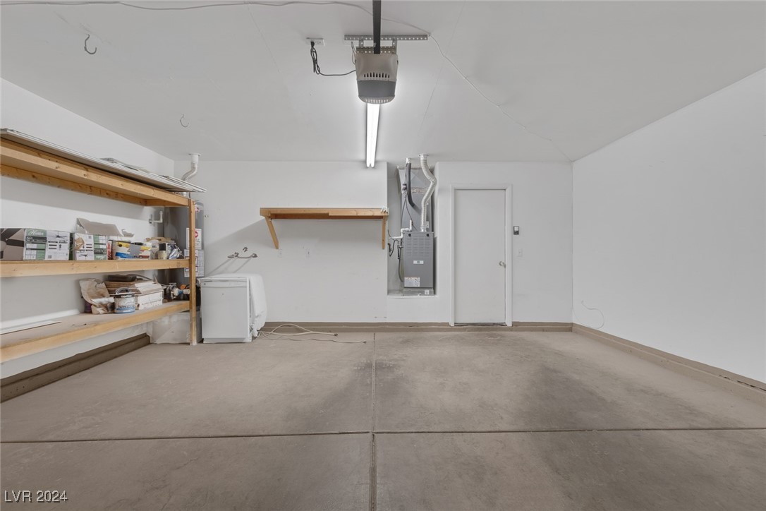 9586 Collinsleap Court Property Photo 28