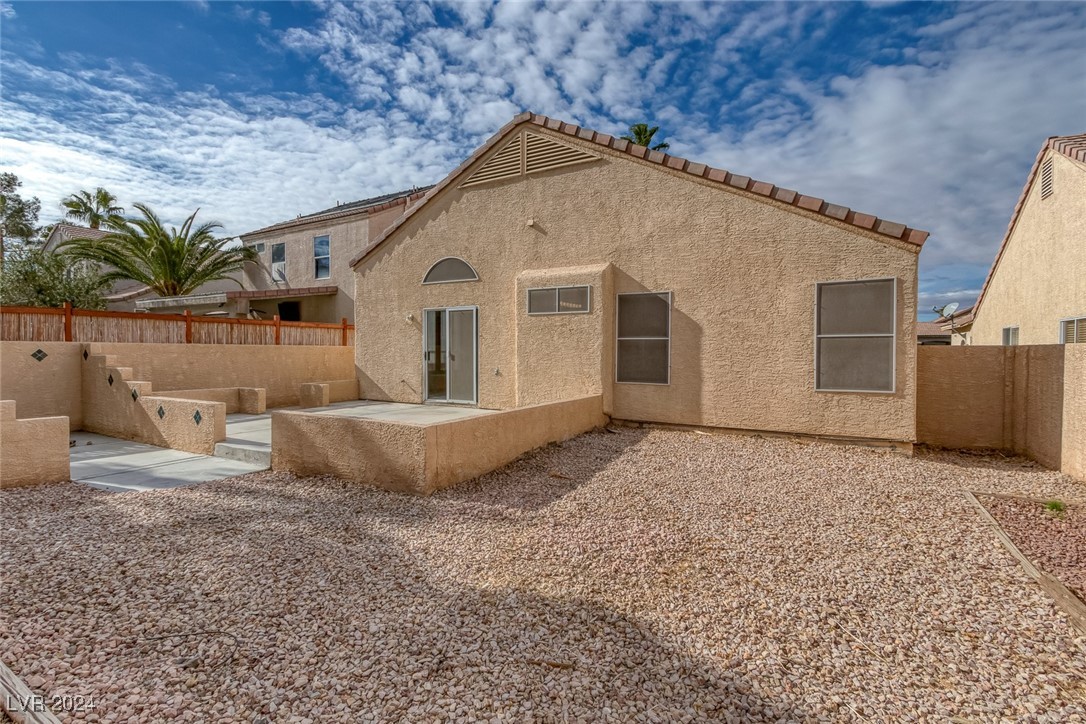 9586 Collinsleap Court Property Photo 32