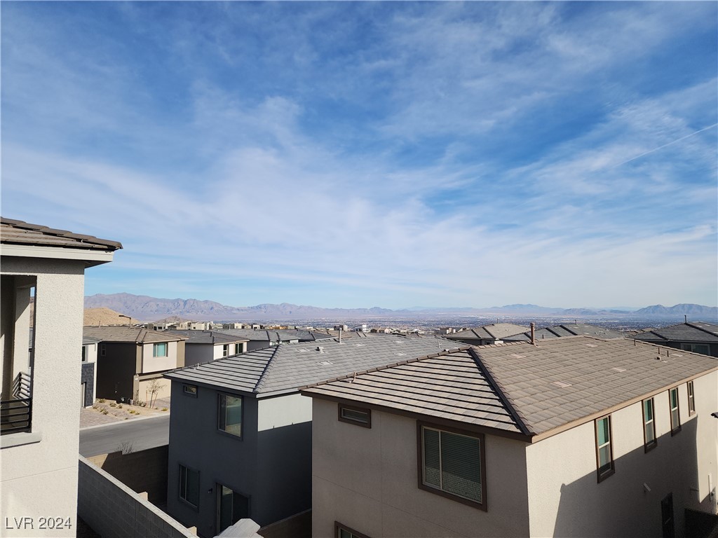 1614 Crested Eagle Street Property Photo 12