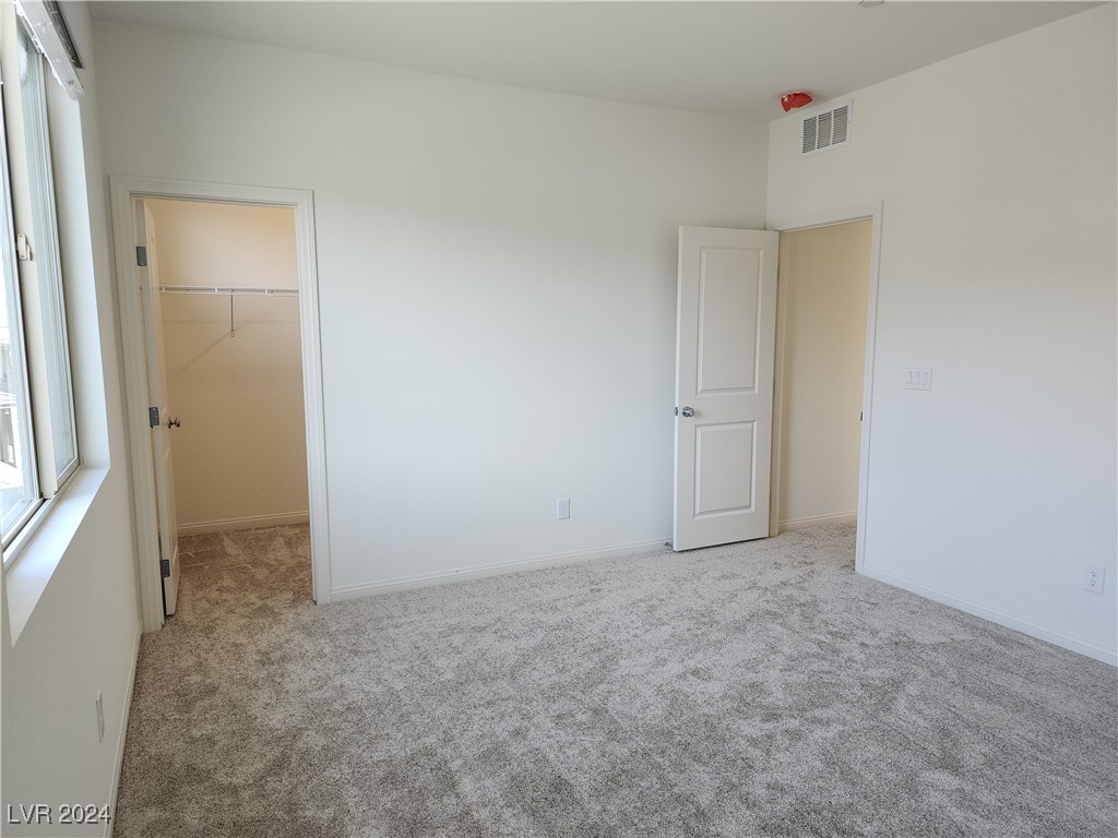 1614 Crested Eagle Street Property Photo 18