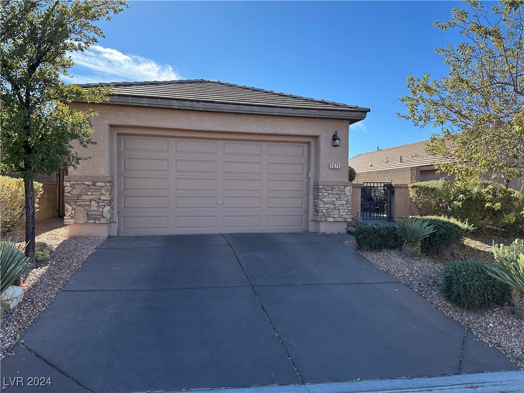 2675 Lochleven Way Property Photo 3