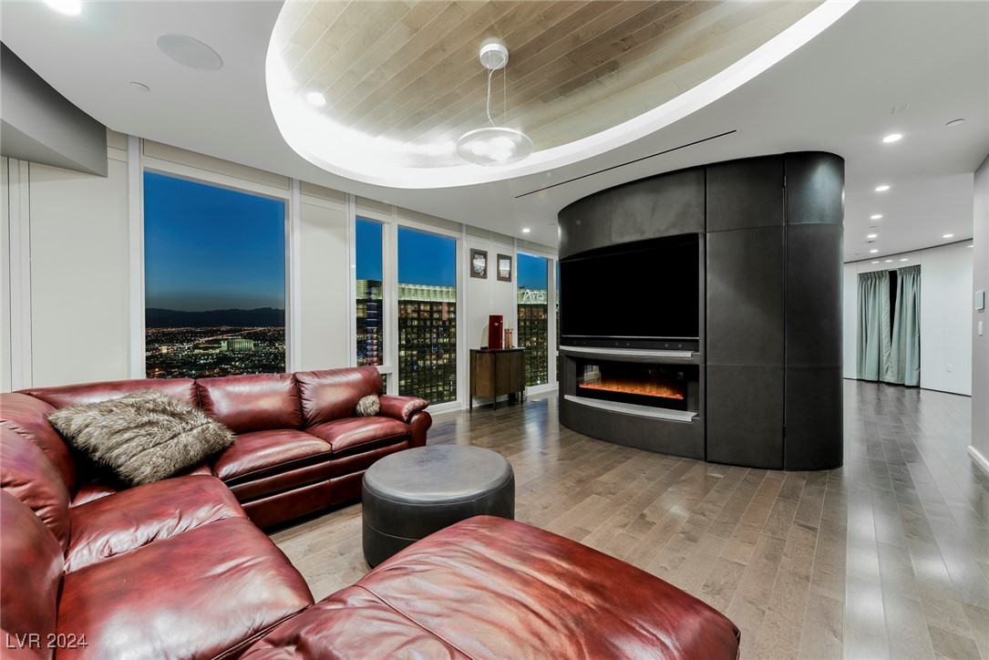 3750 South Las Vegas Boulevard 4507 Property Photo 6