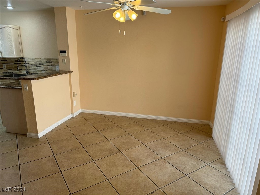 7932 Rosellen Avenue Property Photo 6