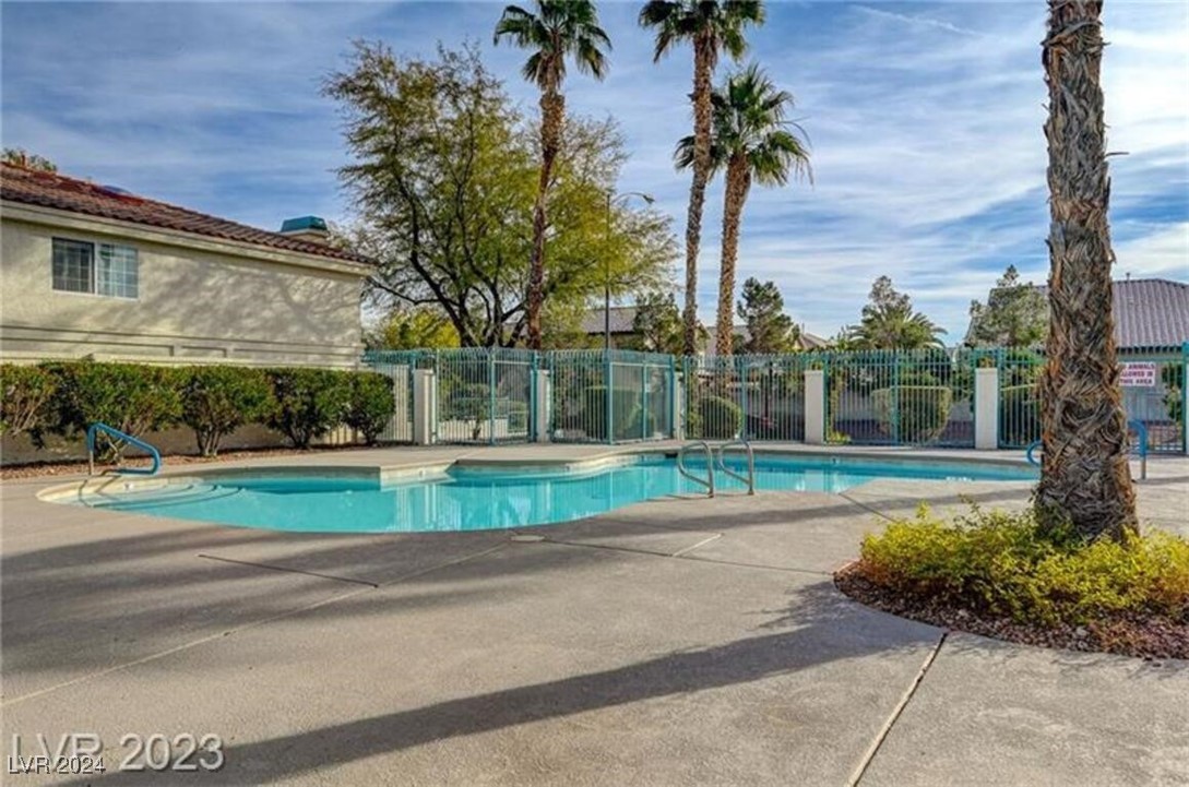 7932 Rosellen Avenue Property Photo 24
