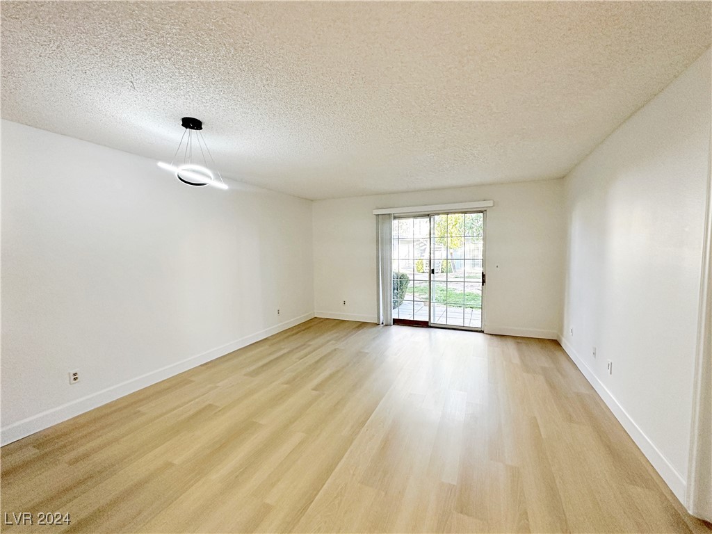 3823 South Maryland Parkway 2 Property Photo 8