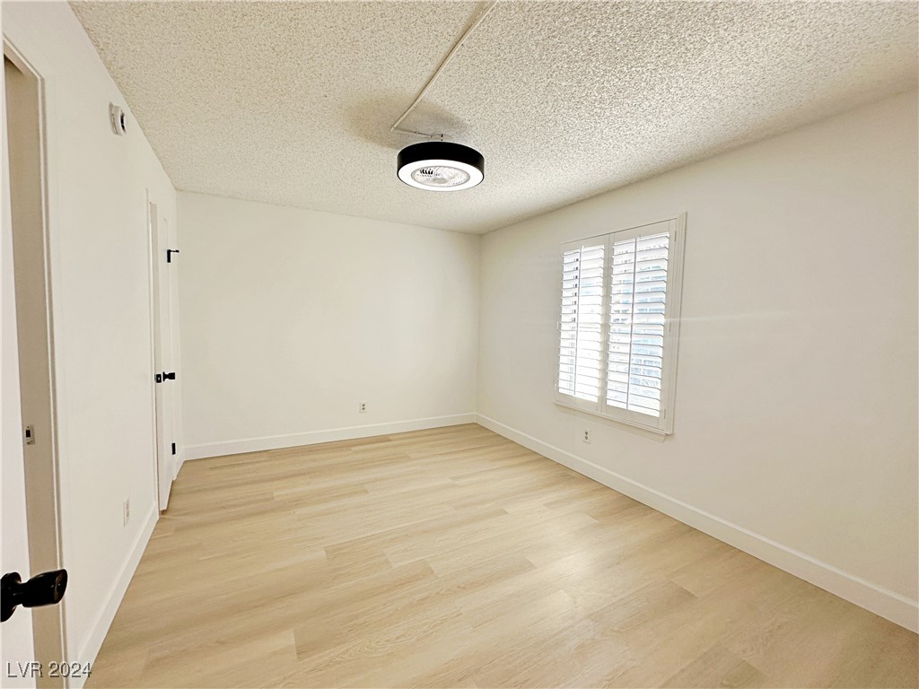3823 South Maryland Parkway 2 Property Photo 16