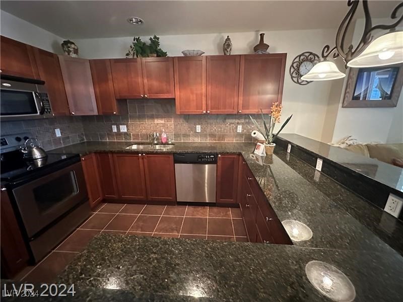 2405 West Serene Avenue 827 Property Photo 11