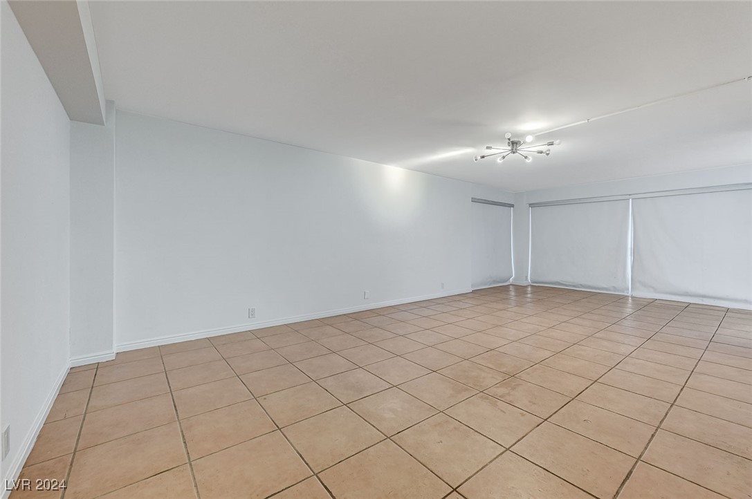 3111 Bel Air Drive 11b Property Photo 4