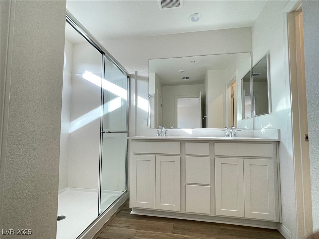 2723 Luzzi Walk Property Photo 5