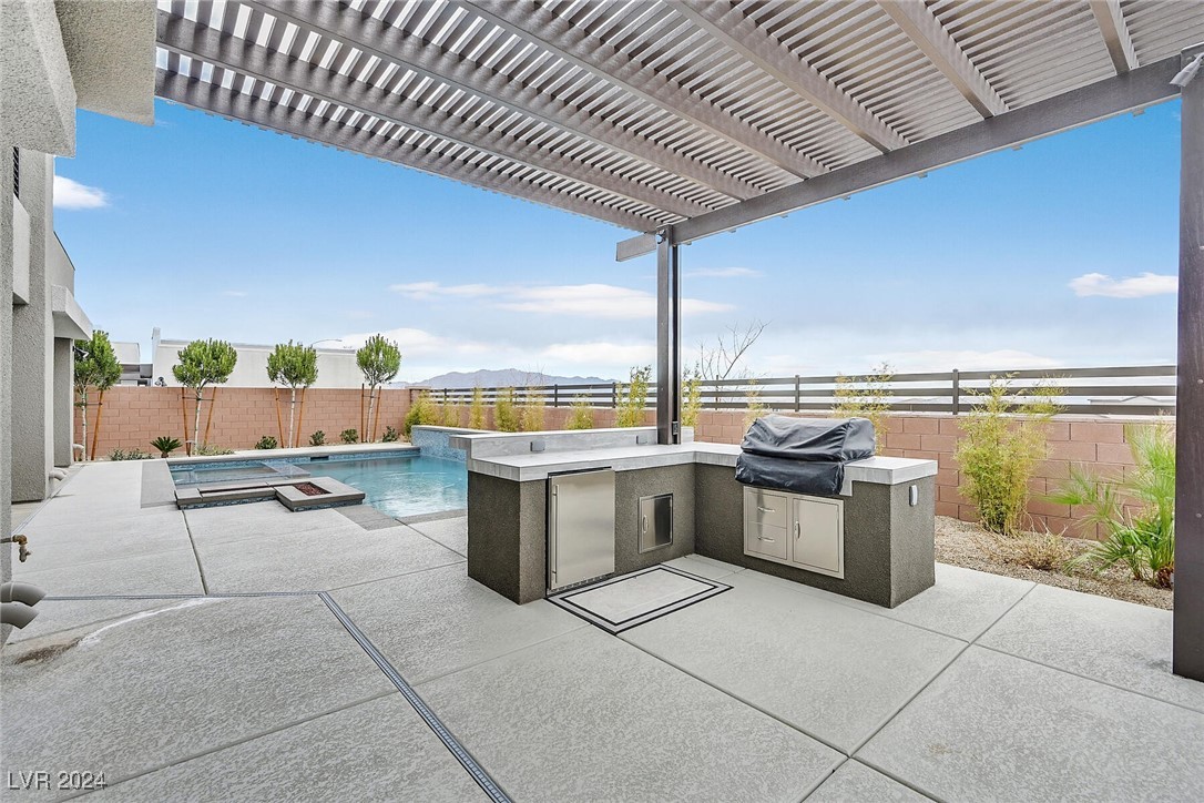 4008 Desert Trace Court Property Photo 34