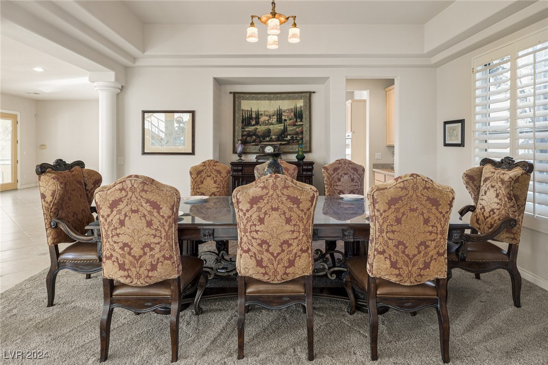 8109 Dark Hollow Place Property Photo 18