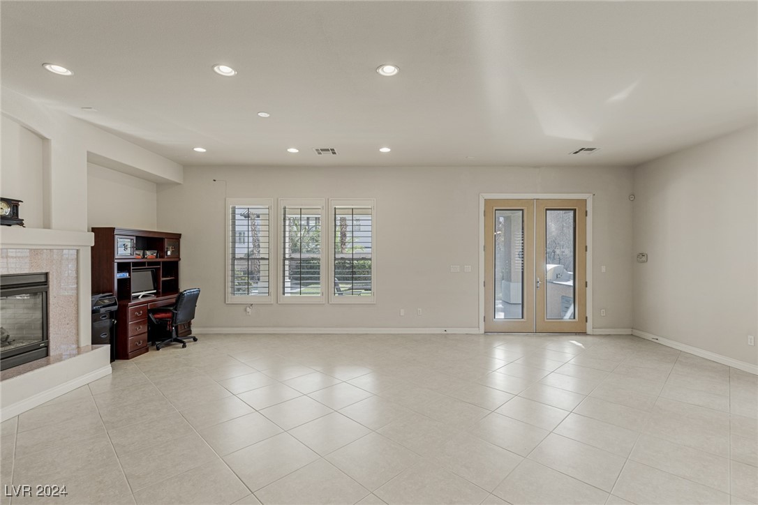 8109 Dark Hollow Place Property Photo 25